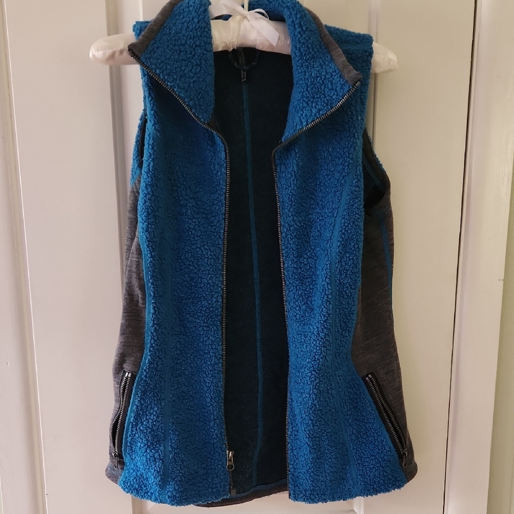 Kuhl Blue and Gray Fleece Vest with High Collar
